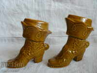 Figures - vases A pair of boots - porcelain boots