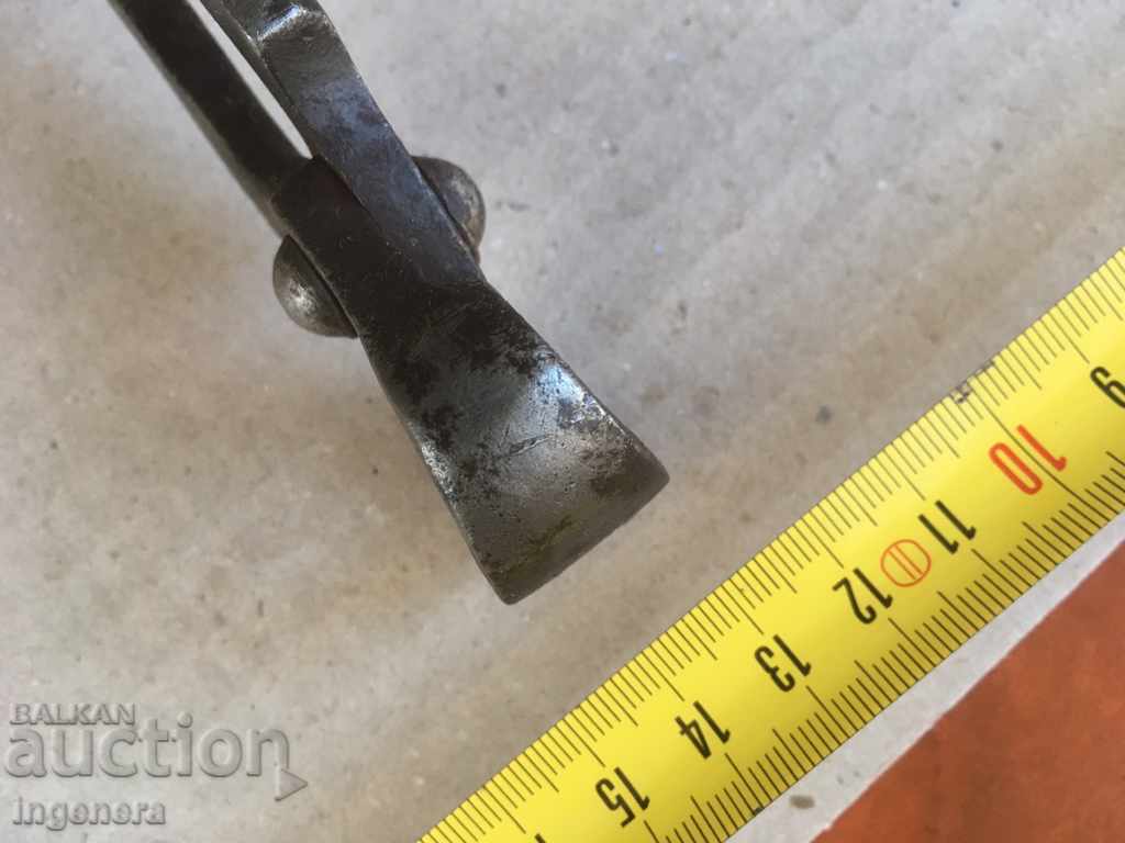 PLIERS KERPEDEN OLD FORGED TOOL with price 9.00 BGN | € 4.60 PLIERS KERPEDEN OLD FORGED TOOL with price 9.00 BGN | € 4.60