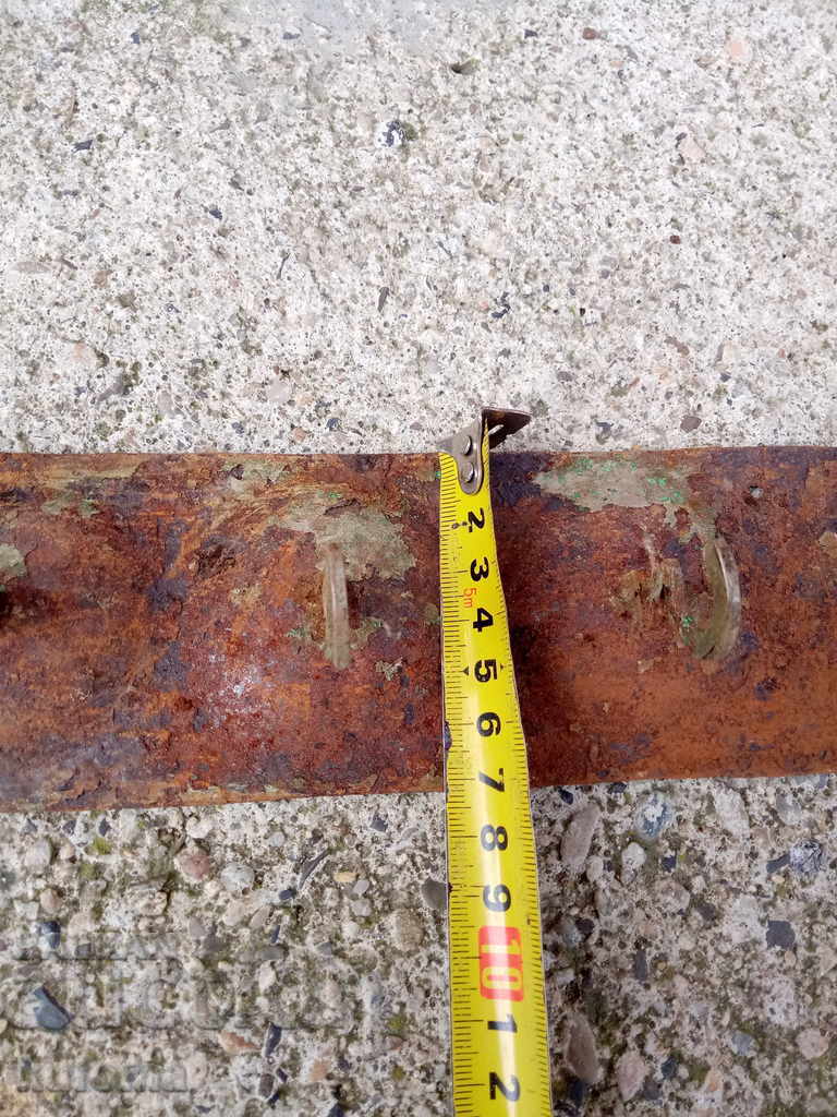 παλιά κρεμάστρα με τιμή 4.99 BGN | € 2.55