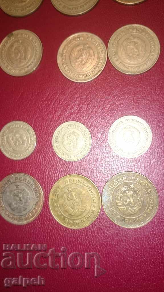 Auction BULGARIA - COINS 1974 - 18 pieces (3 FULL Lots) - BGN 6.00. Auction BULGARIA - COINS 1974 - 18 pieces (3 FULL Lots) - BGN 6.00.