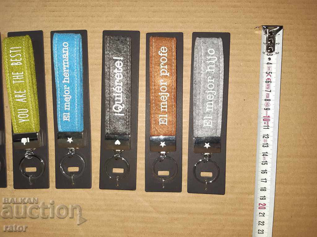 Key holders new - 10 pieces with price 10.00 BGN | € 5.11
