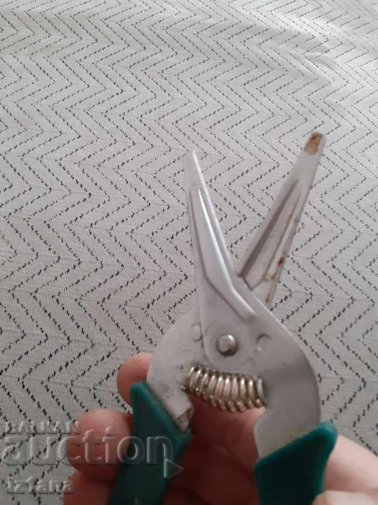 Old Scissors, Scissors - 6 Old Scissors, Scissors - 6