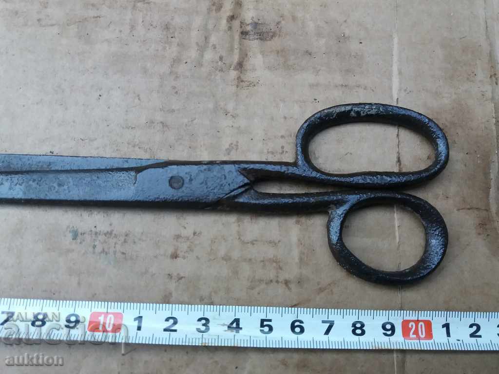 OLD FORGED SCISSORS FOR ABA CUTTING with price 4.99 BGN | € 2.55