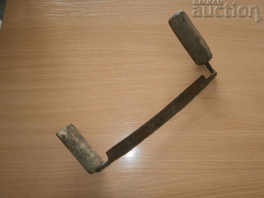 Δημοπρασία παλιό πρωτόγονο χειροποίητο χέρι ροκανάν