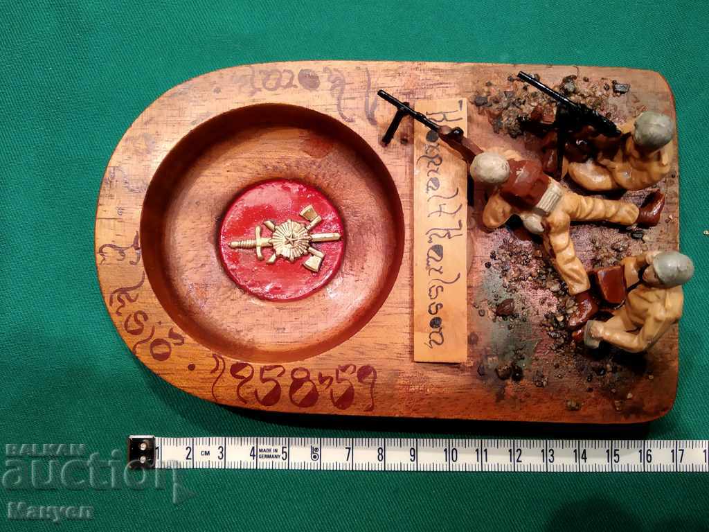 I am selling an old military diorama 1958-1959 - 5 I am selling an old military diorama 1958-1959 - 5