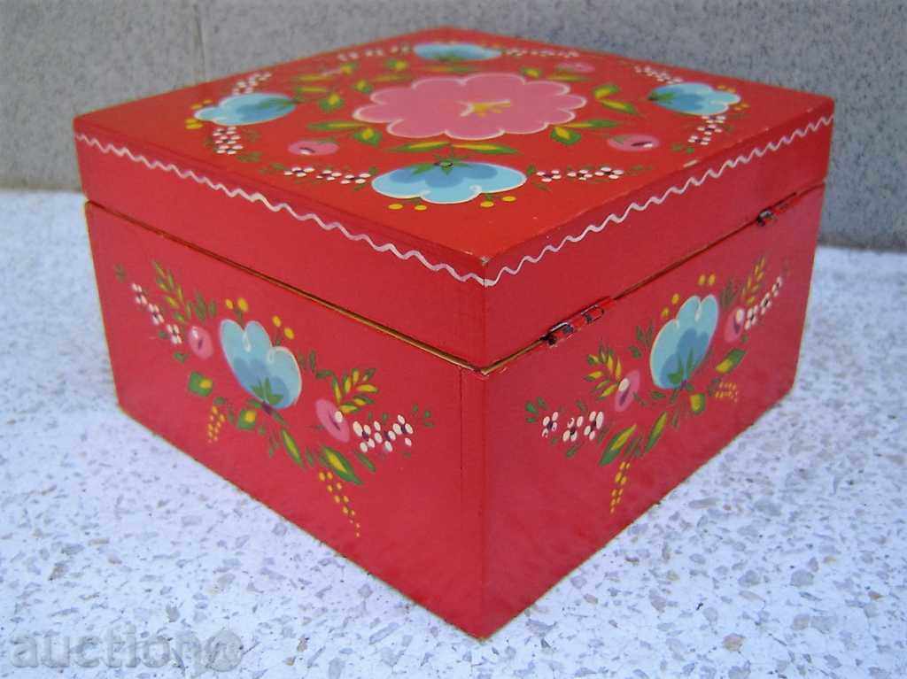 Δημοπρασία STARA ζωγραφισμένα στο χέρι ξύλινα κιβώτια Δημοπρασία STARA ζωγραφισμένα στο χέρι ξύλινα κιβώτια