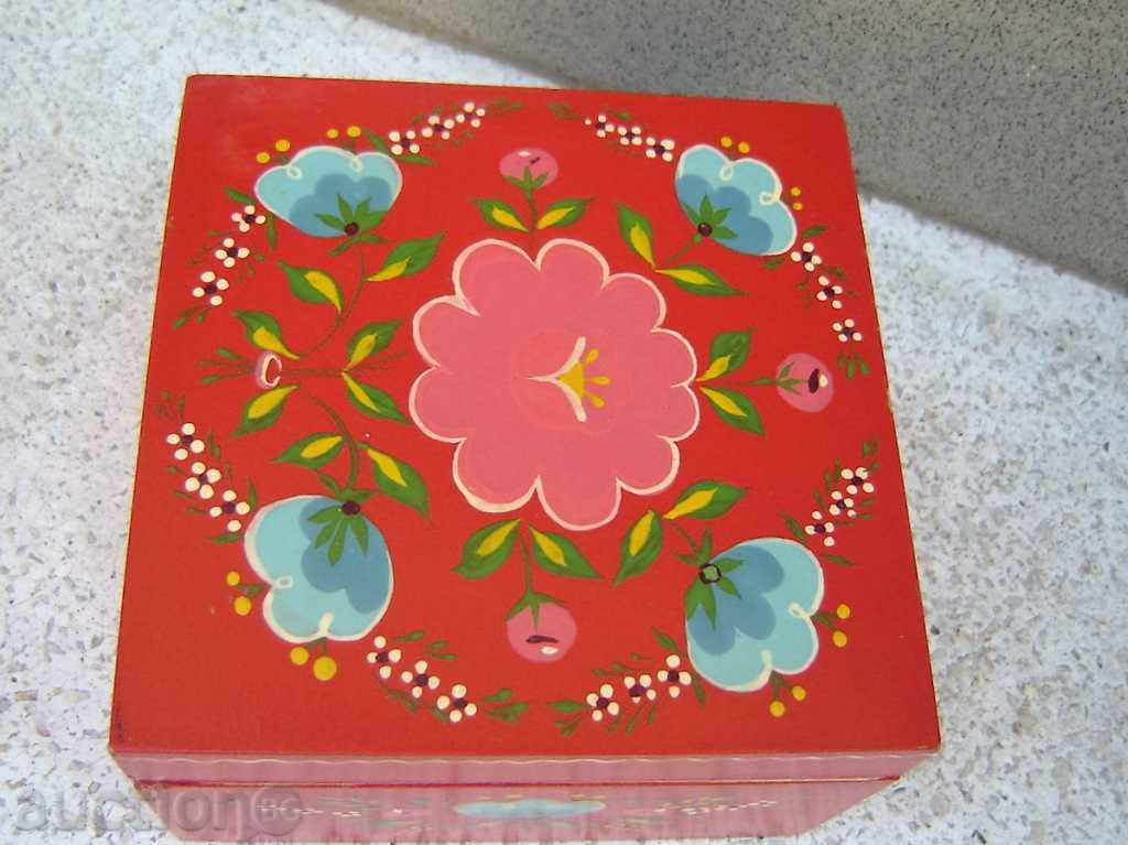 Παράδοση STARA ζωγραφισμένα στο χέρι ξύλινα κιβώτια Παράδοση STARA ζωγραφισμένα στο χέρι ξύλινα κιβώτια