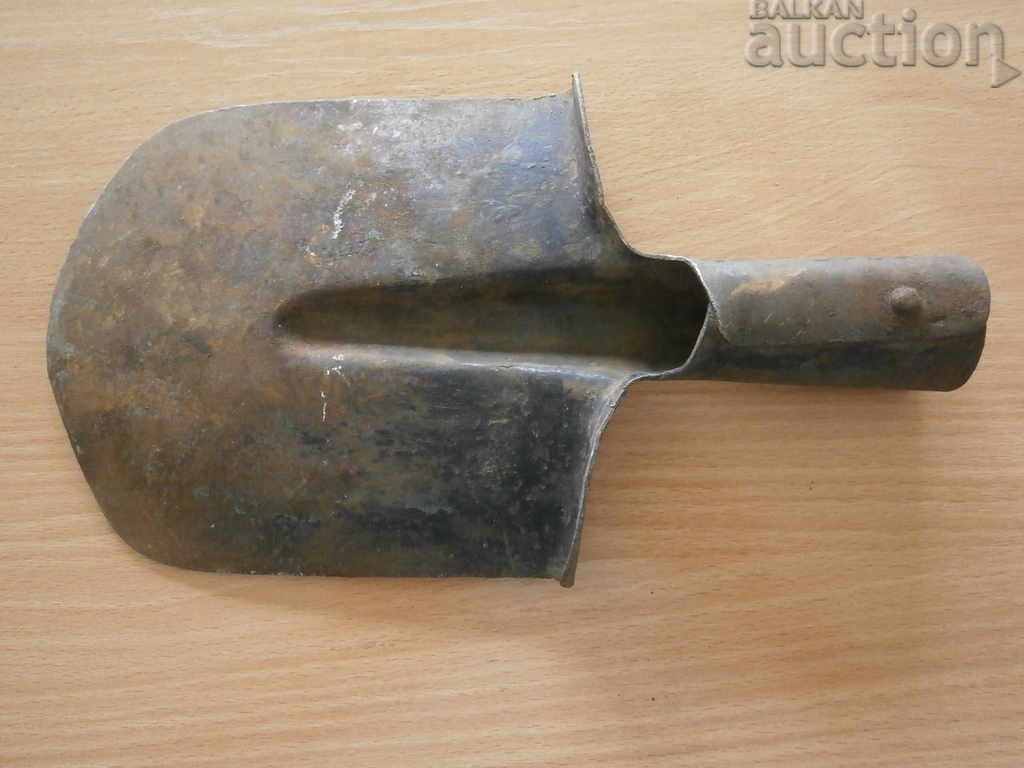 Auction WW1 Soldier Spade Russia USSR WW2 Auction WW1 Soldier Spade Russia USSR WW2
