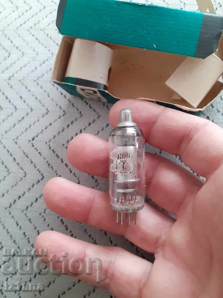 Auction Old Radiolamp 1CIP Auction Old Radiolamp 1CIP