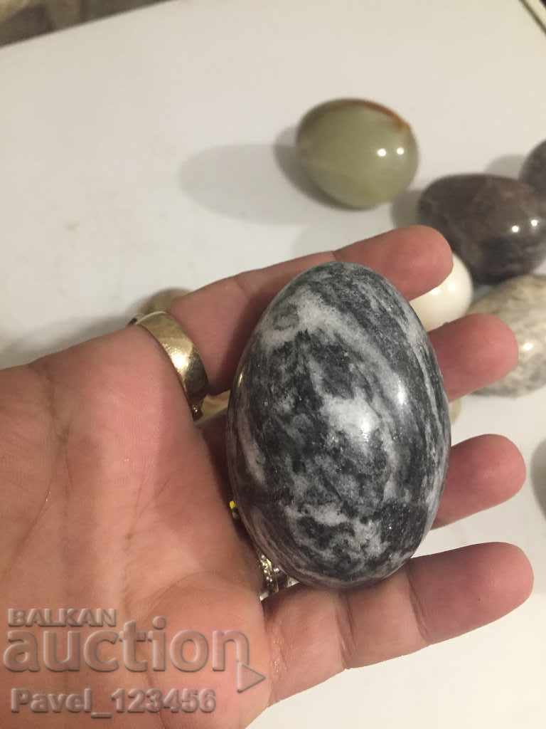 Auction 10 collection of stone eggs Auction 10 collection of stone eggs