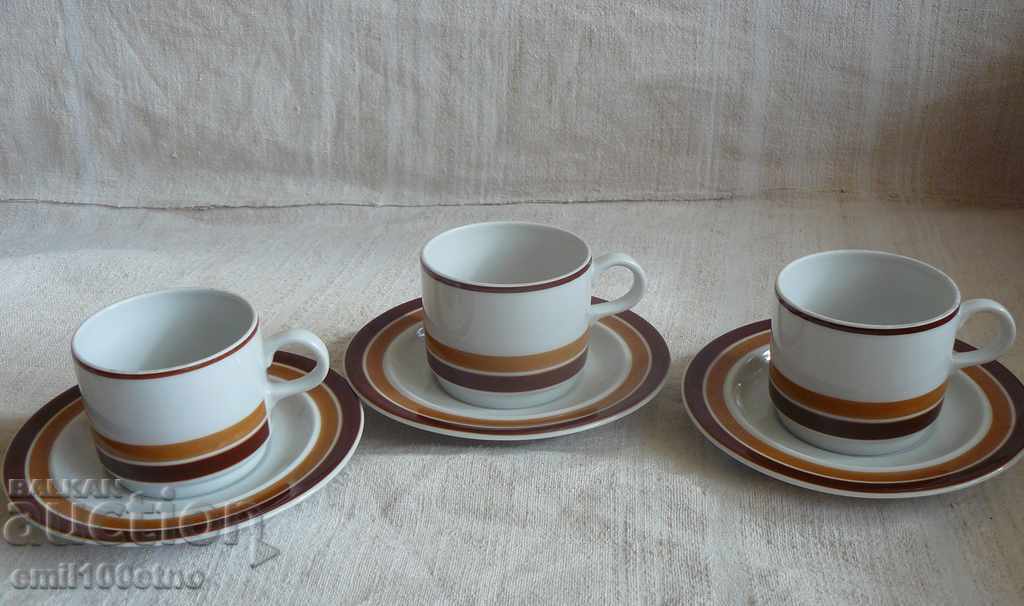 Auction Set of 5 porcelain coffee cups Maastrcht Mosa Netherlands Auction Set of 5 porcelain coffee cups Maastrcht Mosa Netherlands