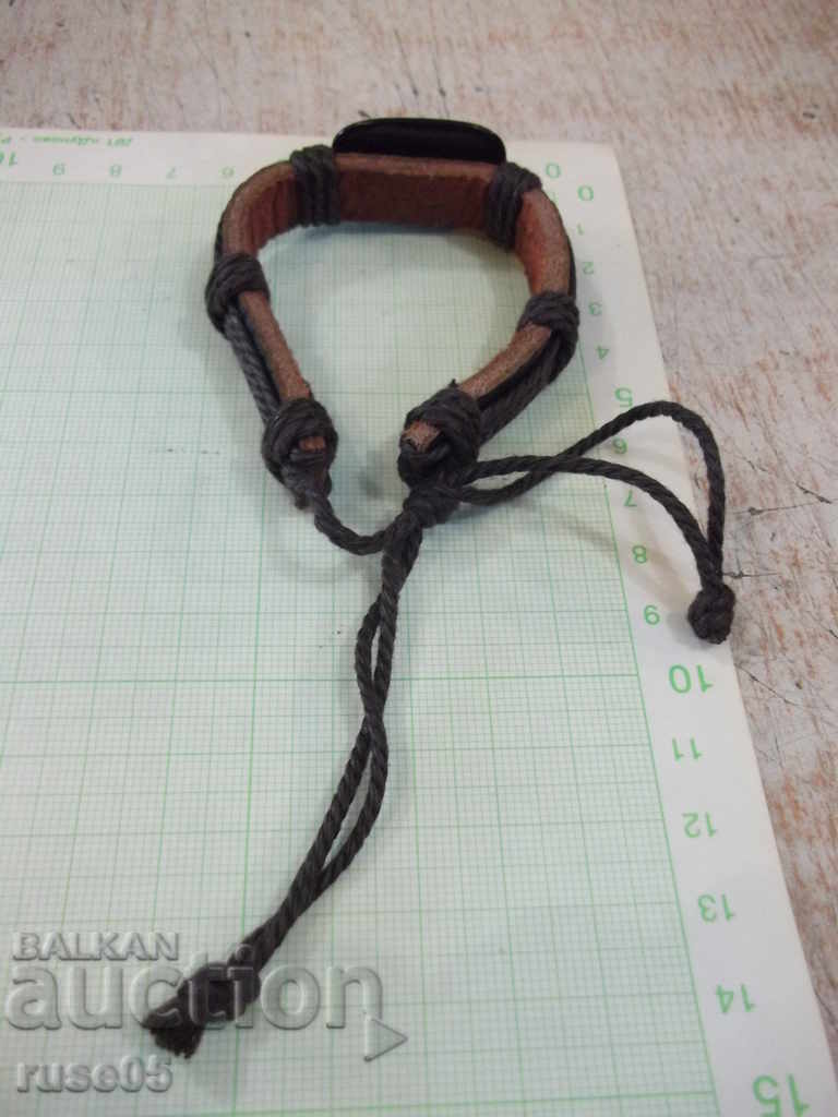 Παράδοση Σετ με ζώδιο για νέο χέρι και λαιμό