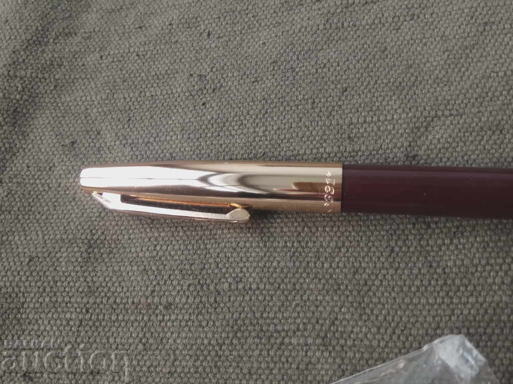 Chinese Super Heron 331 pen with price 15.00 BGN | € 7.67 Chinese Super Heron 331 pen with price 15.00 BGN | € 7.67