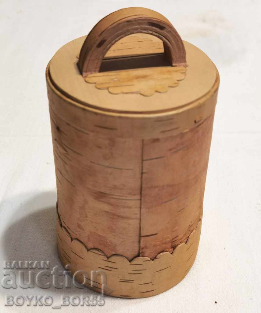 Delivery of Original Russian Antique Birch Box Delivery of Original Russian Antique Birch Box