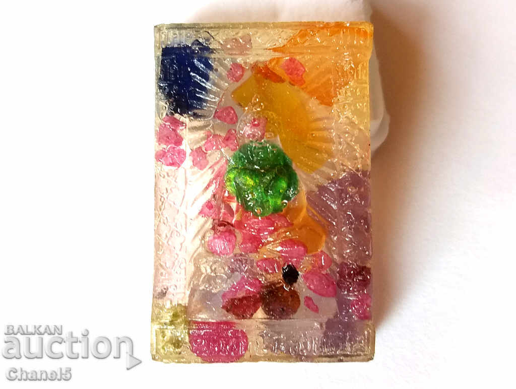 Auction  BUDDHA TILE WITH BUILT-IN NATURAL PRECIOUS STONES (392)