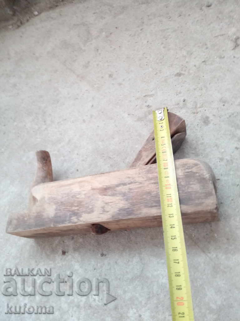 Auction Old carpentry grater Auction Old carpentry grater
