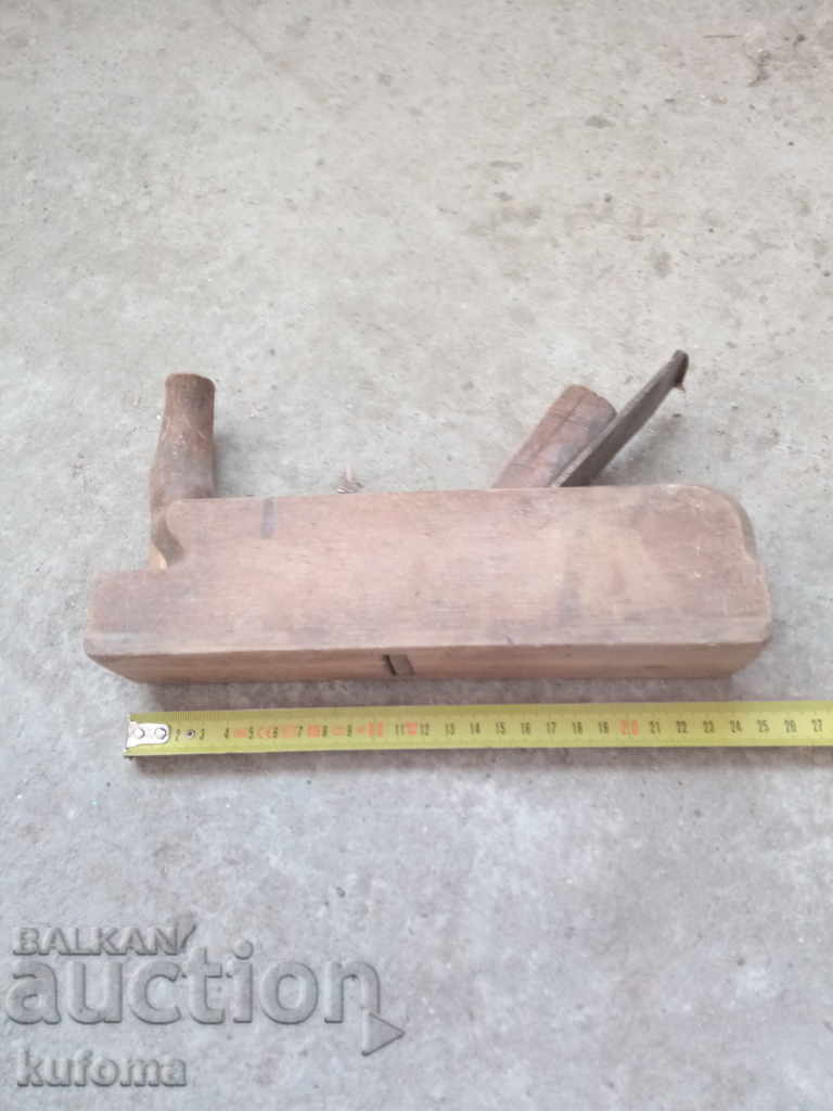 Old carpentry grater with price 19.99 BGN | € 10.22