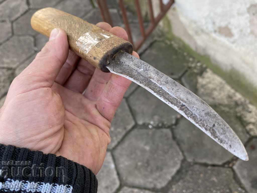 Delivery of 10530. OLD FORGED KNIFE Delivery of 10530. OLD FORGED KNIFE