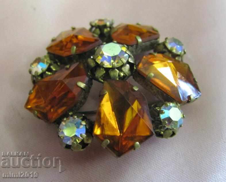 Auction Vintage Women's Brooch Bohemia Auction Vintage Women's Brooch Bohemia