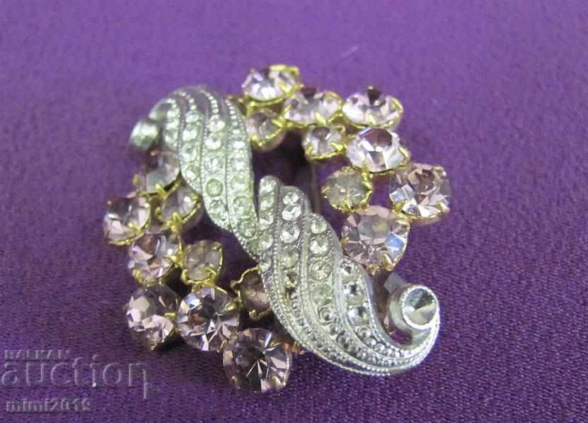 Auction Vintage Women's Brooch Bohemia Auction Vintage Women's Brooch Bohemia