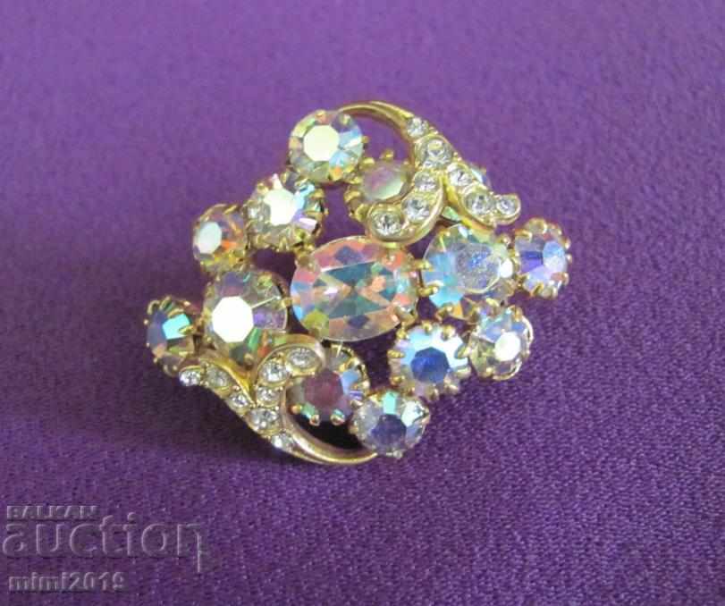 Auction  Vintage Women's Brooch Bohemia