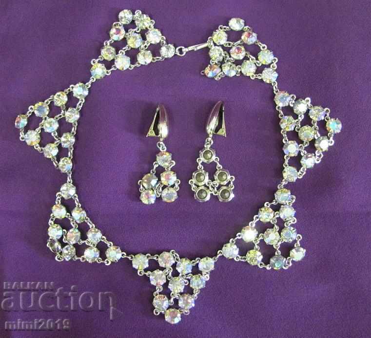Vintage Ladies Set Necklace and Earrings with price 50.00 BGN | € 25.56 Vintage Ladies Set Necklace and Earrings with price 50.00 BGN | € 25.56