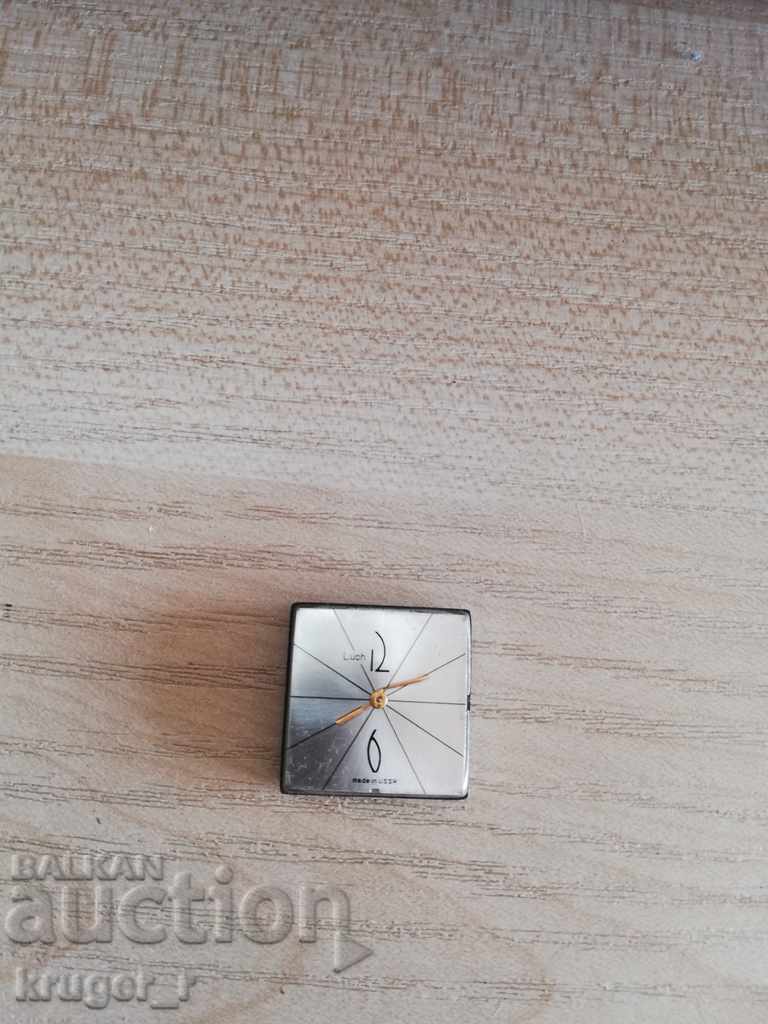 Mașină de ceas pentru doamnă LUCH. cu preț € 1.02 | 1.99 BGN Mașină de ceas pentru doamnă LUCH. cu preț € 1.02 | 1.99 BGN