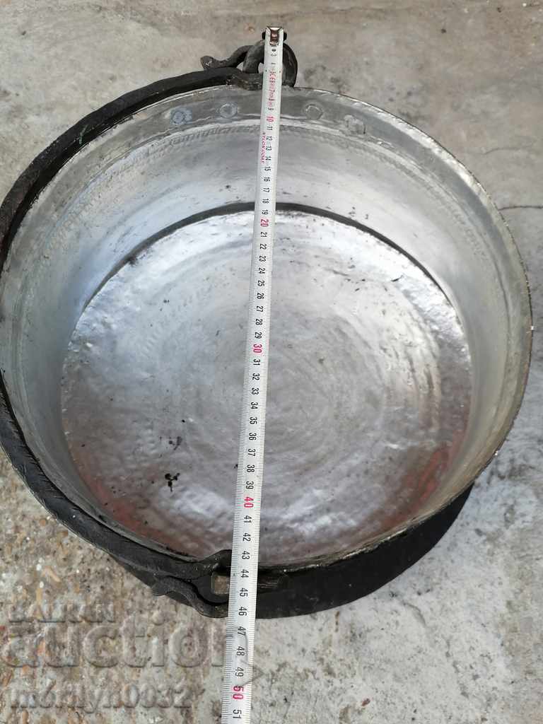 Old harania, a copper pot, a big boiler, a baker, a bumper - 5 Old harania, a copper pot, a big boiler, a baker, a bumper - 5