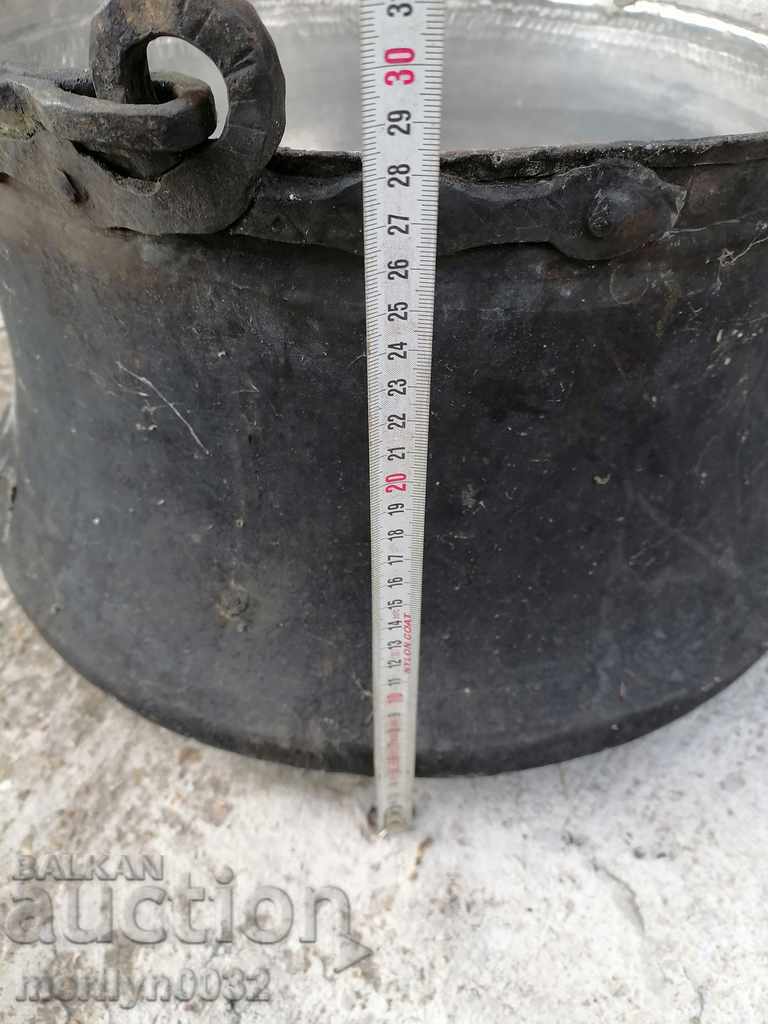 Old harania, a copper pot, a big boiler, a baker, a bumper - 7 Old harania, a copper pot, a big boiler, a baker, a bumper - 7