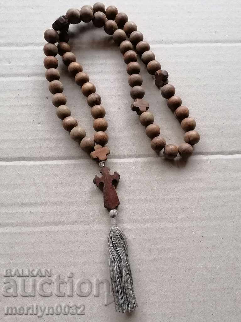An old prayer rosary made of Lebanese cedar - 7 An old prayer rosary made of Lebanese cedar - 7