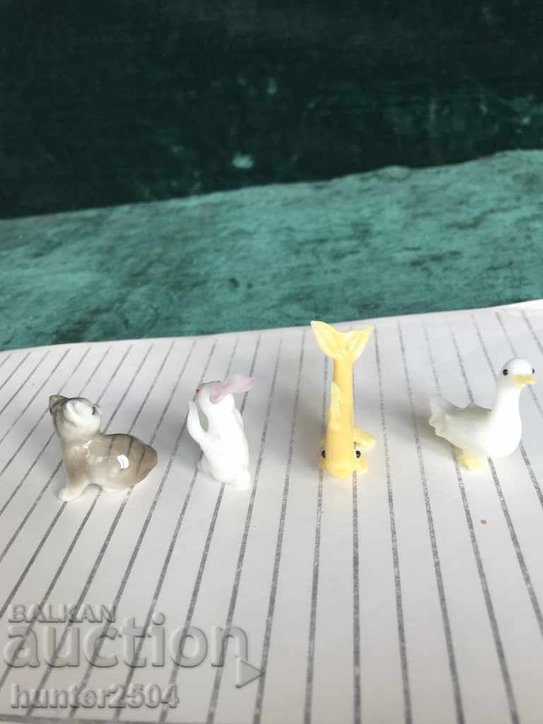 Figures from the collection - glass, porcelain with price 19.95 BGN | € 10.20 Figures from the collection - glass, porcelain with price 19.95 BGN | € 10.20