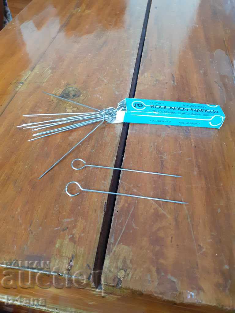 Auction Old needles for Rouladini Auction Old needles for Rouladini