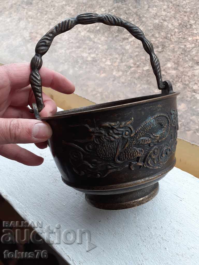 INTERESTING BRONZE COURT MENCHE with price 49.00 BGN | € 25.05 INTERESTING BRONZE COURT MENCHE with price 49.00 BGN | € 25.05