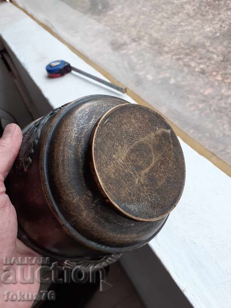 INTERESTING BRONZE COURT MENCHE - 7 INTERESTING BRONZE COURT MENCHE - 7