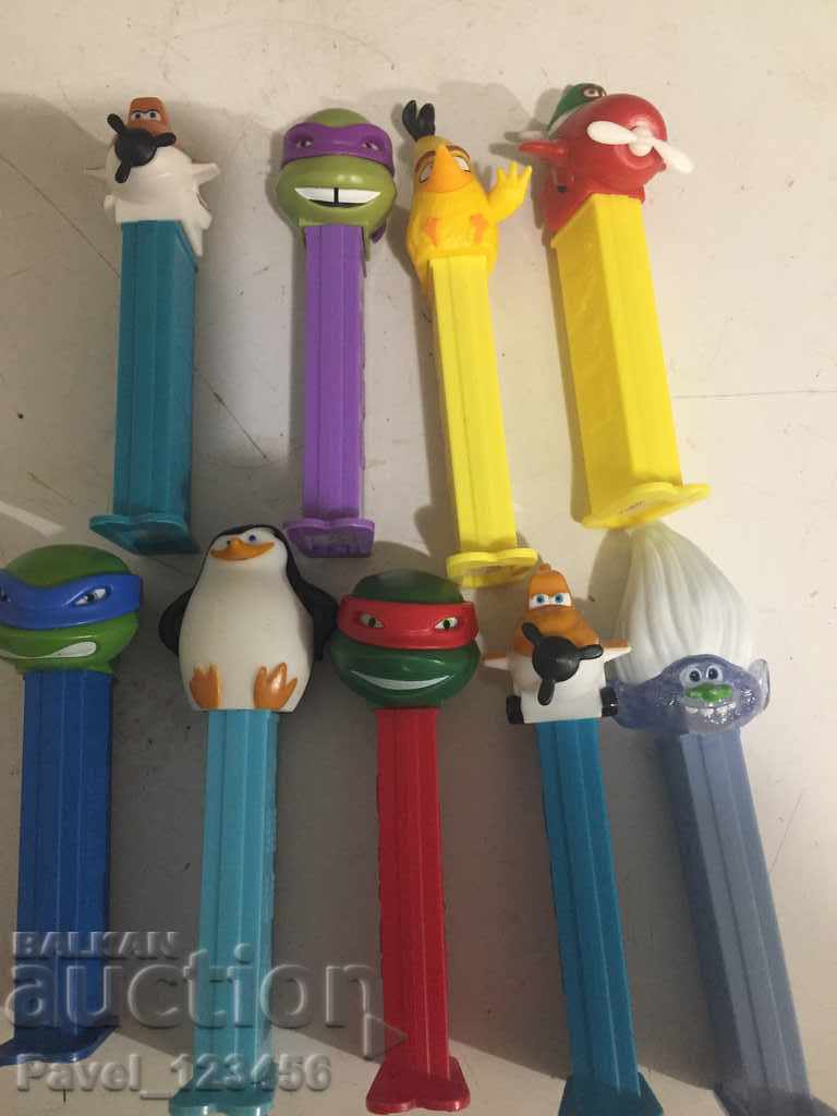 REZ toy collection with price 7.99 BGN | € 4.09 REZ toy collection with price 7.99 BGN | € 4.09