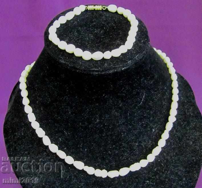 Vintage Women's Necklace and Bracelet natural pearls with price 36.00 BGN | € 18.41