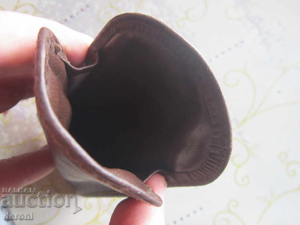 Delivery of Antique leather razor case razor scissors Delivery of Antique leather razor case razor scissors