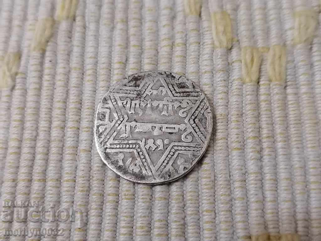 Monedă otomană de argint kuruș argint 2.75 grame cu preț € 68.00 | 133.00 BGN