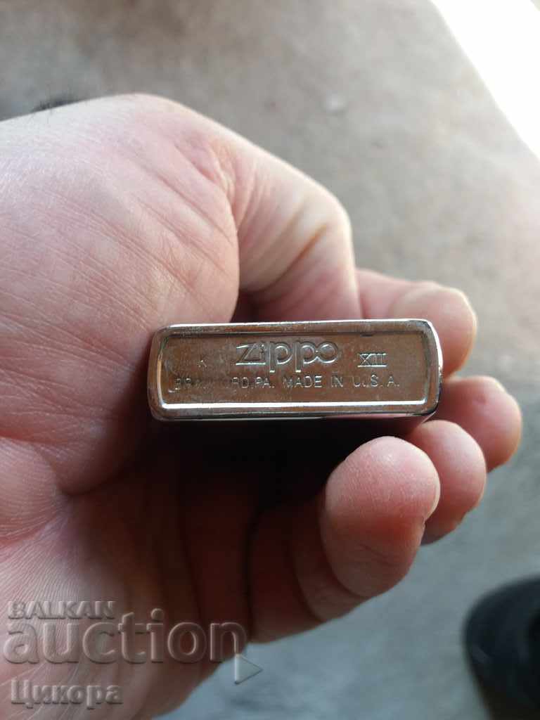 ZIPPO LIGHTER - 5 ZIPPO LIGHTER - 5
