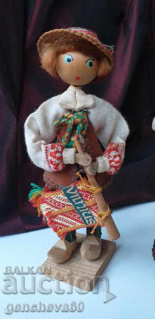 Souvenir old Russian dolls with costumes, musicians - 5