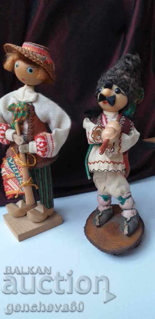 Souvenir old Russian dolls with costumes, musicians - 7