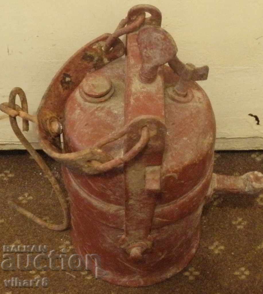 Auction Carabiner Lamp Auction Carabiner Lamp