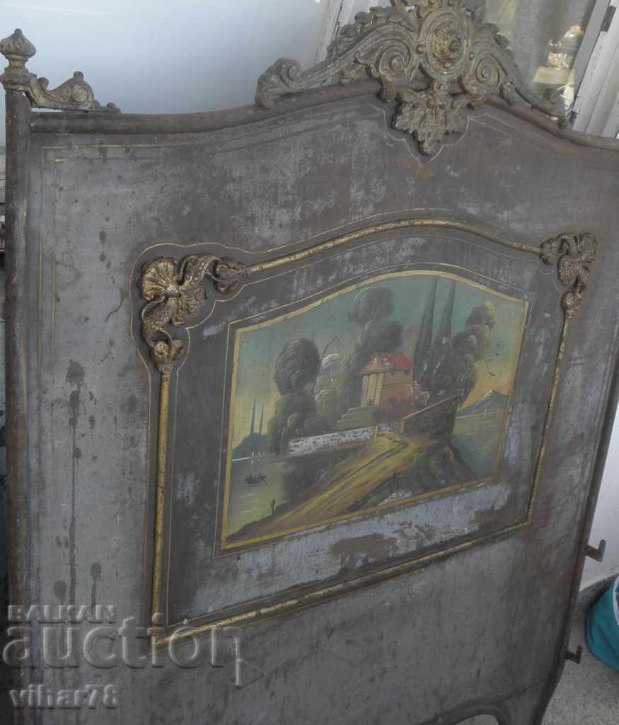 Auction  Old bed boards with brass fittings - Personal delivery only