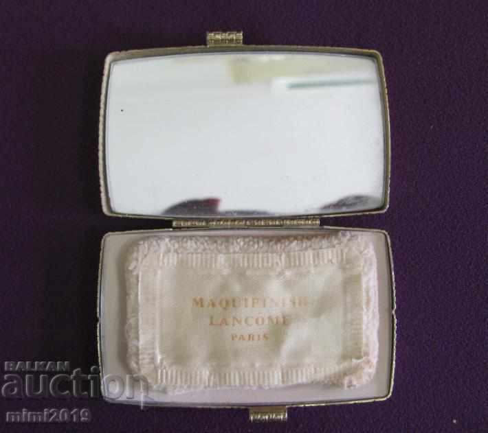 2 pcs. Old Bronze Powders - 5 2 pcs. Old Bronze Powders - 5