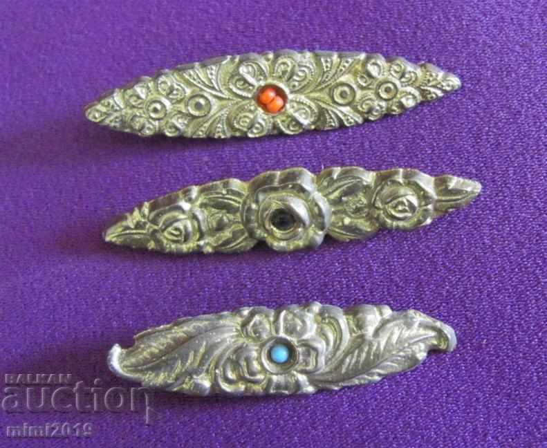 Delivery of 4 pcs. Old Bronze Brooches Delivery of 4 pcs. Old Bronze Brooches