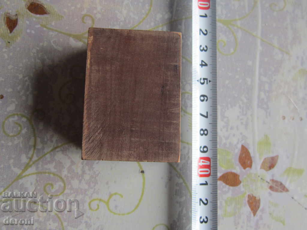 Unique engagement ring box engagement rings edelweiss with price 20.00 BGN | € 10.23 Unique engagement ring box engagement rings edelweiss with price 20.00 BGN | € 10.23