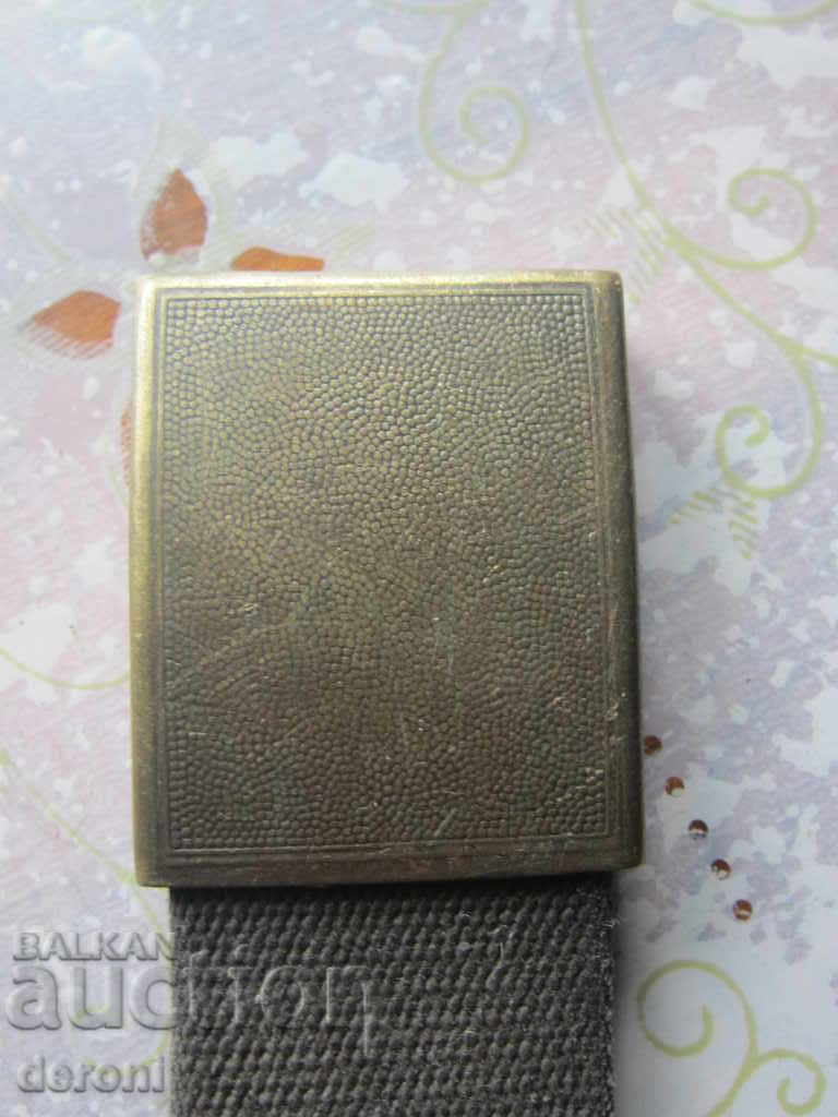 Παράδοση Γερμανική αγκράφα Παράδοση Γερμανική αγκράφα