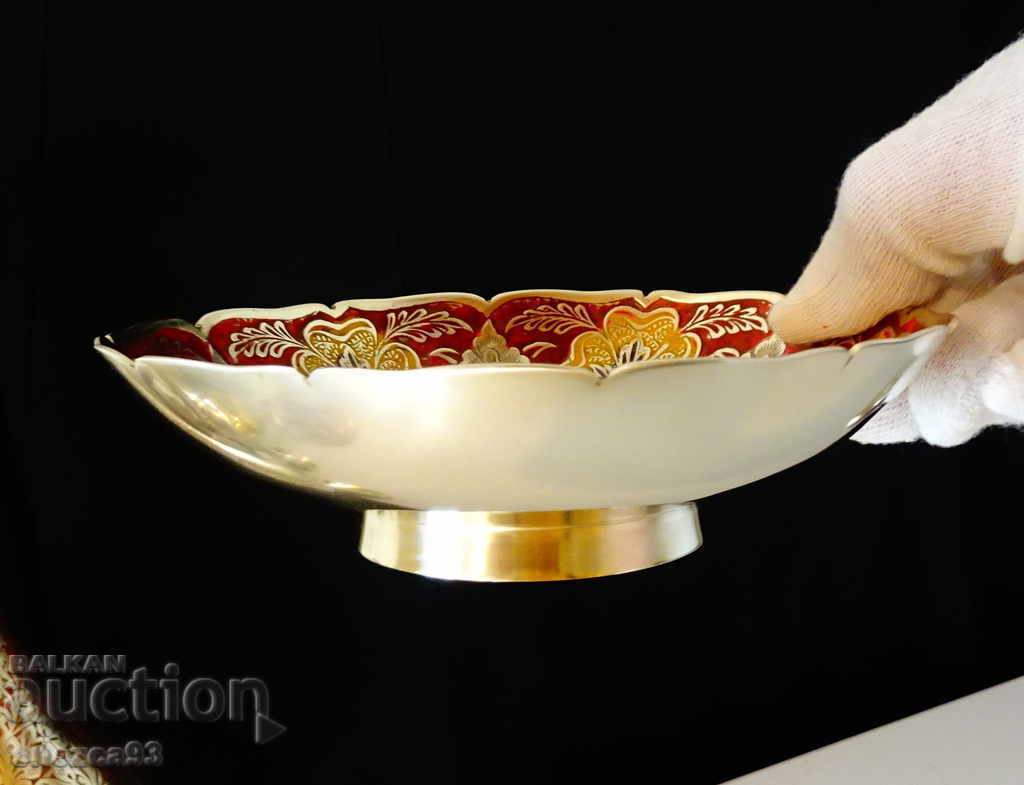 Аукцион Бронзова фруктиера,клетъчен емайл,паун. Аукцион Бронзова фруктиера,клетъчен емайл,паун.