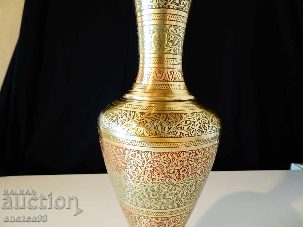 Auction Bronze vase, cell enamel 31 cm. Auction Bronze vase, cell enamel 31 cm.