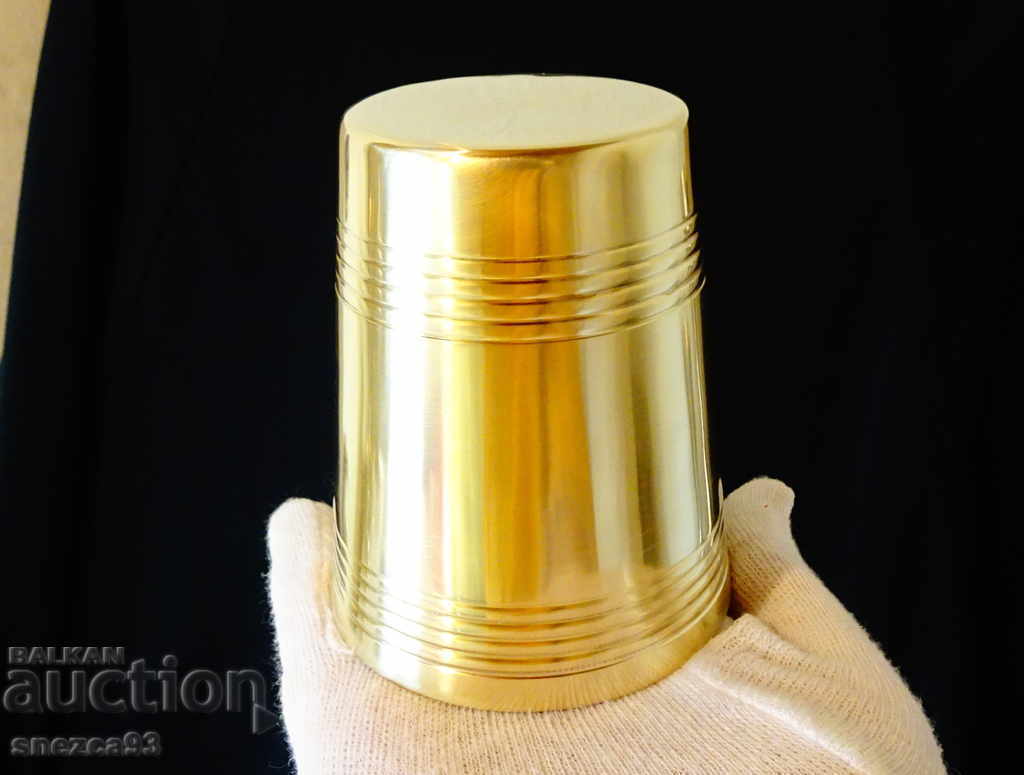 Аукцион Бронзова чаша за вино 350 мл.,релеф. Аукцион Бронзова чаша за вино 350 мл.,релеф.